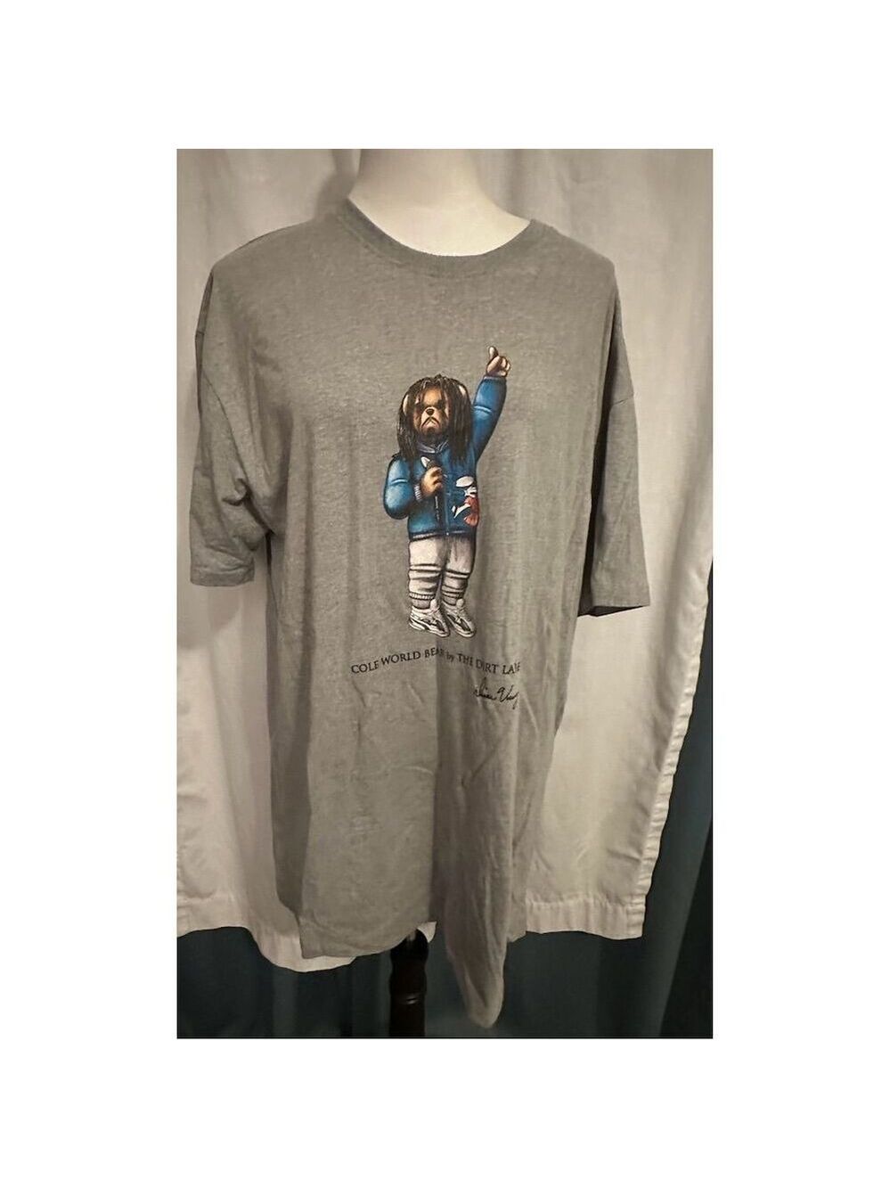 The Dirt Label Cole World Bear Tee Unisex XL Gray Graphic Print